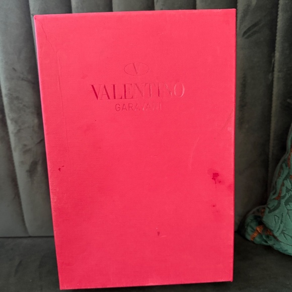 Stunning Valentino Garvani Rose Gold Champagne Studded Rocketed Mules Size 40 - Picture 7 of 8